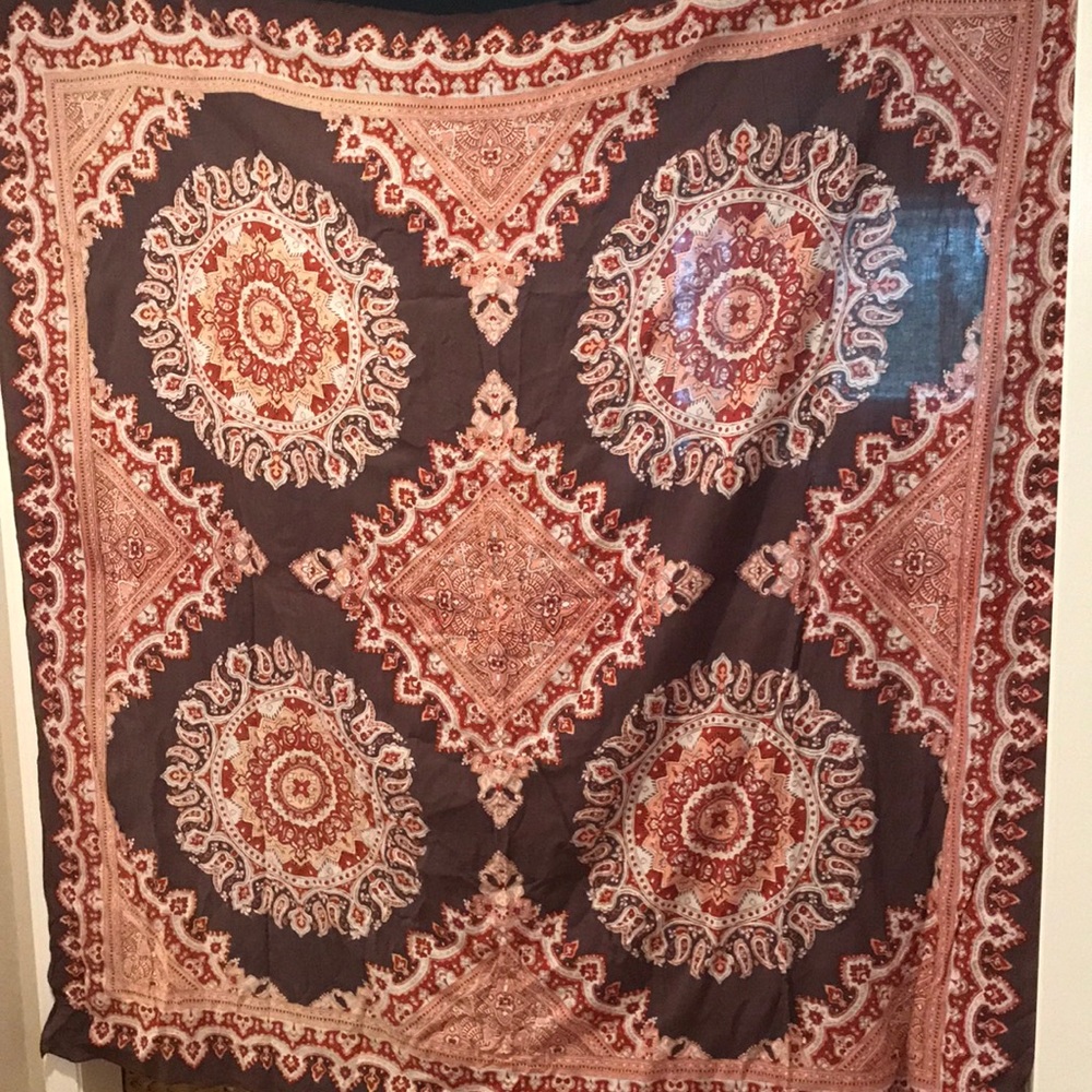 AEO x APT Tapestry